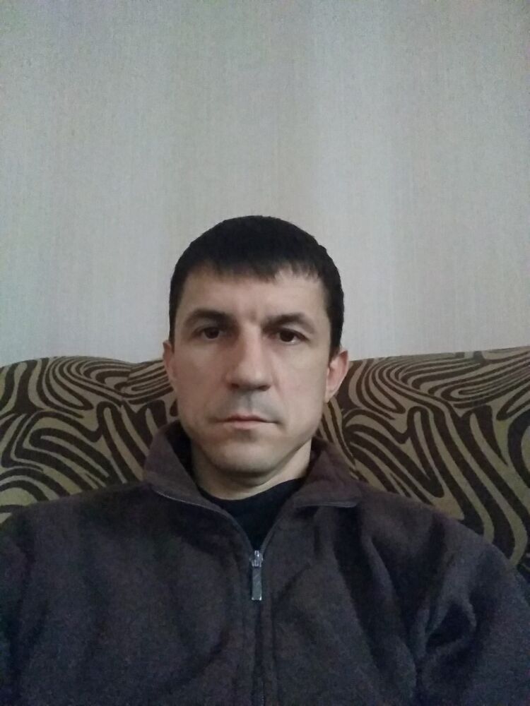  8898904  , 47 ,    