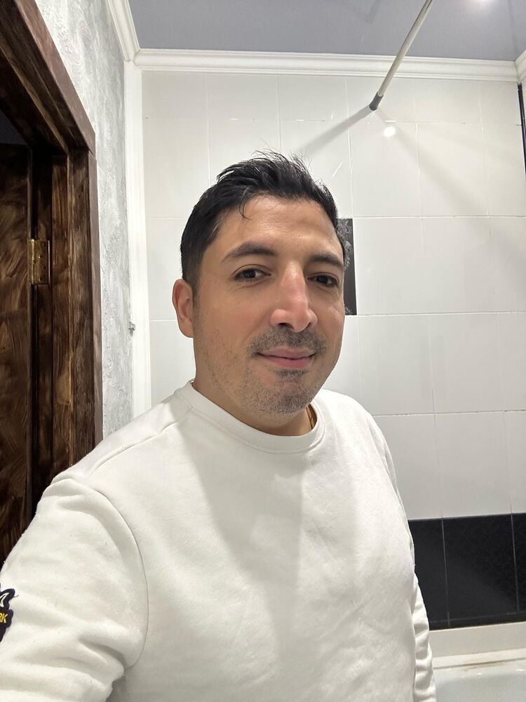  54173804  Ibrahim, 35 ,    Deleted