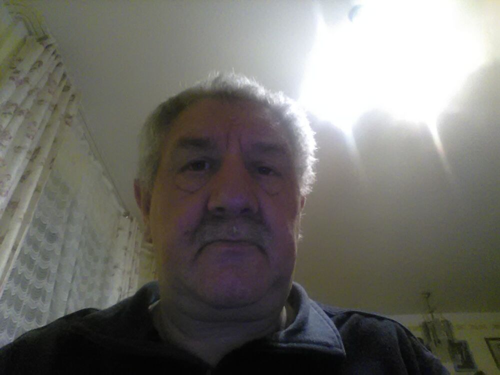  13850894  Ivan, 62 ,    Warburg