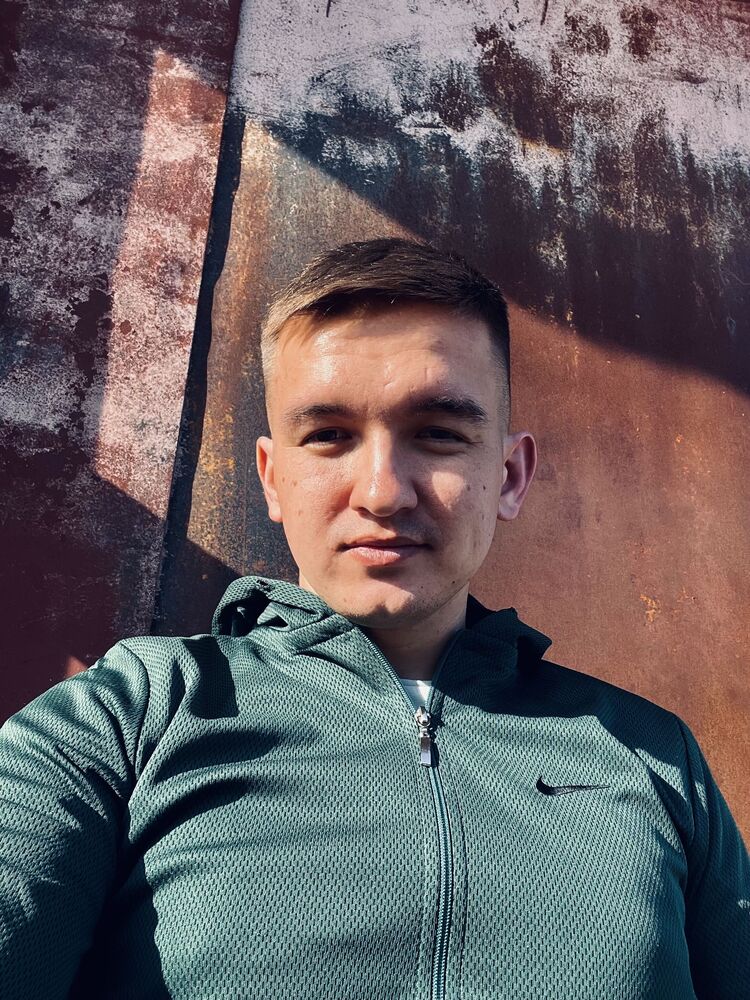  27066234  , 28 ,    -