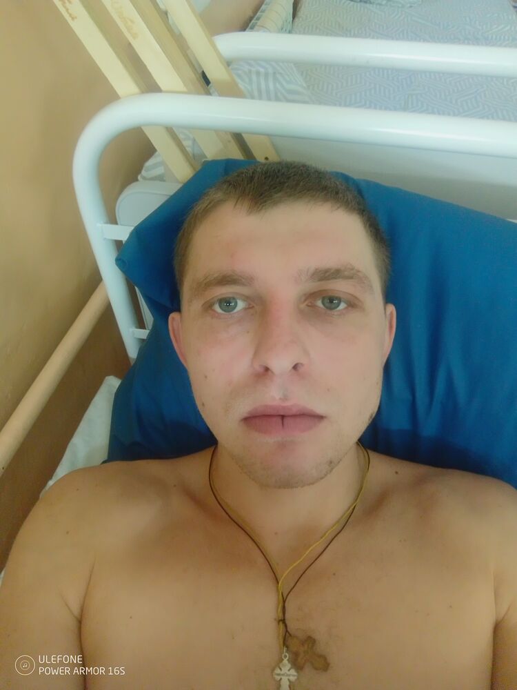  48403884  , 33 ,    
