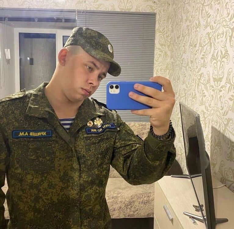  30602524  , 23 ,    