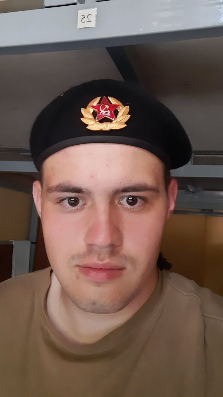  ,   Alexander, 24 ,   ,   