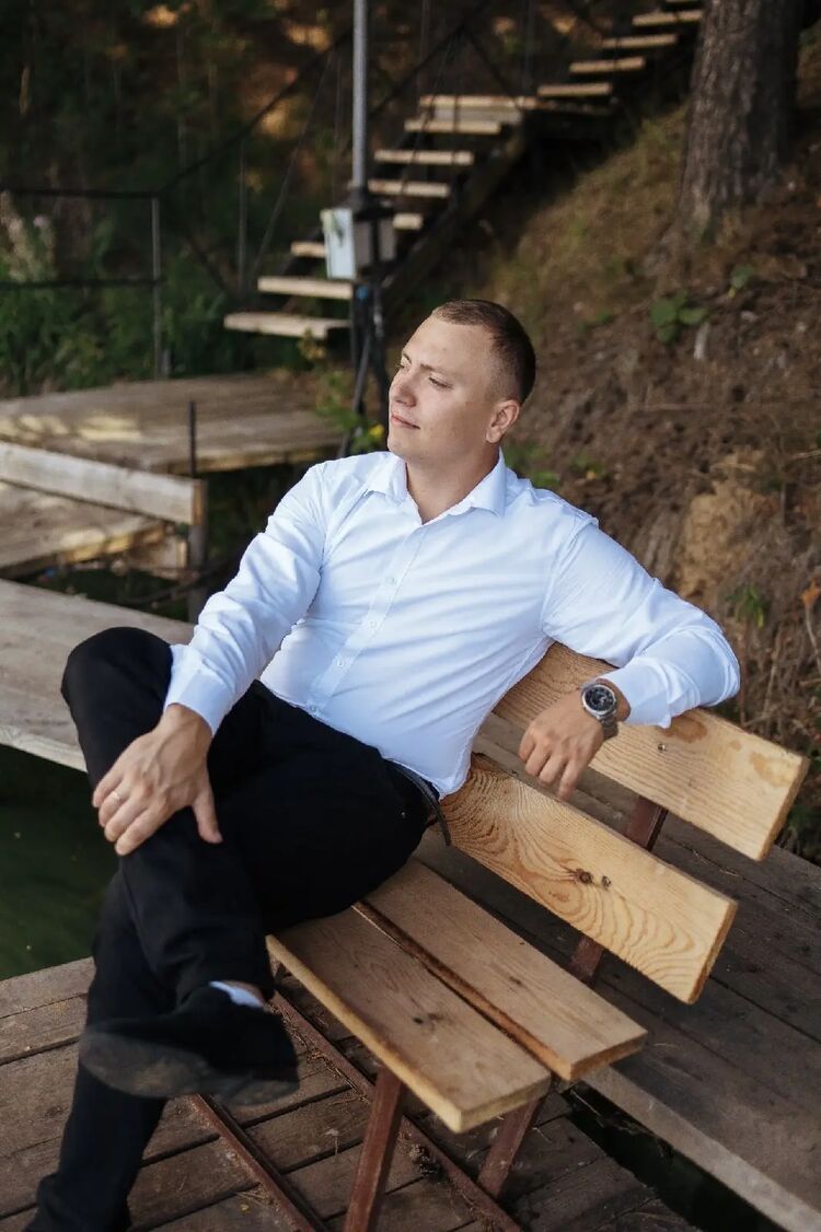  31823344  Vladimir, 25 ,    