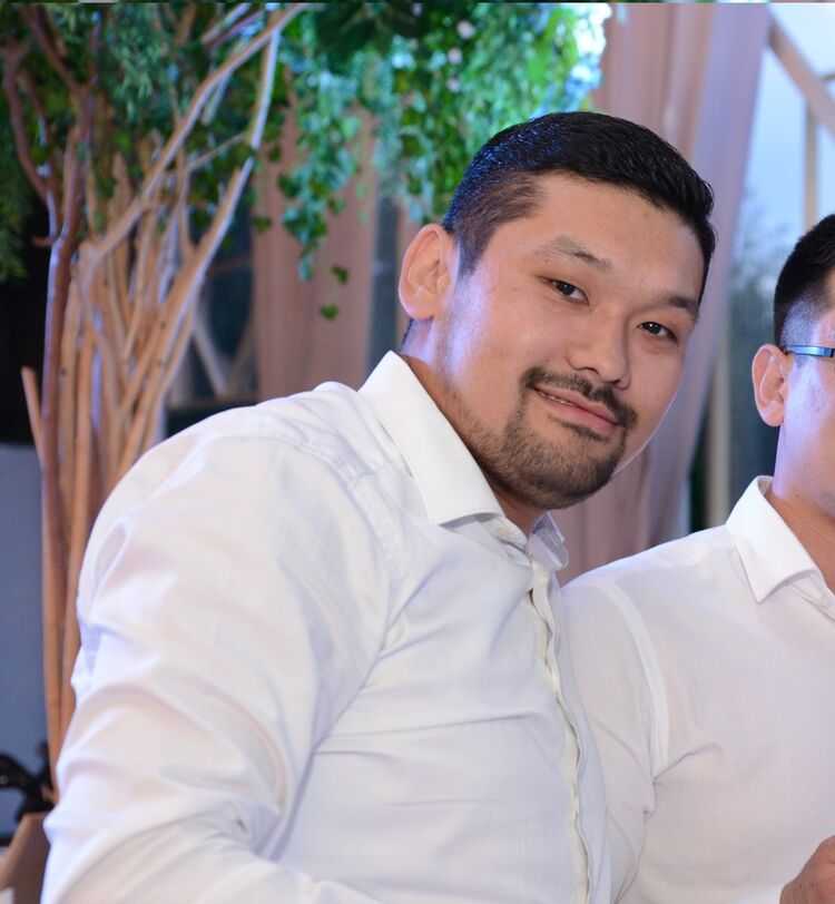  ,   Nurlybek, 37 ,   