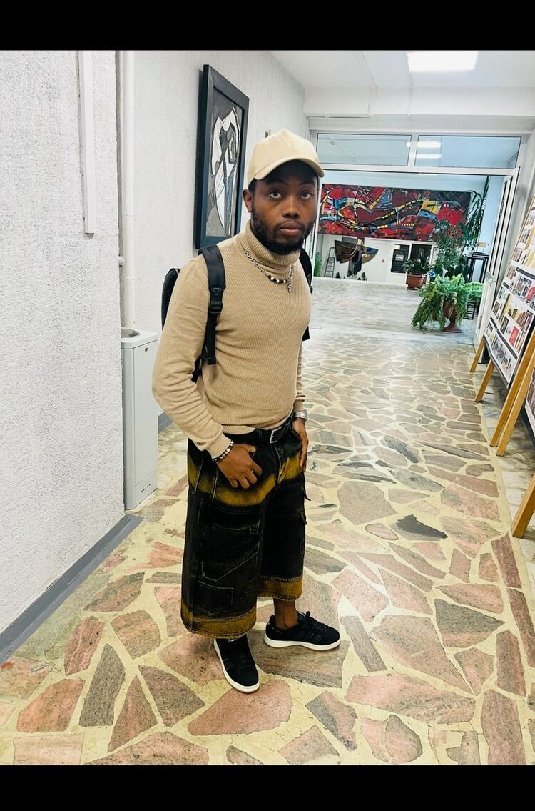  ,   Eric Tchinde, 24 ,   ,   