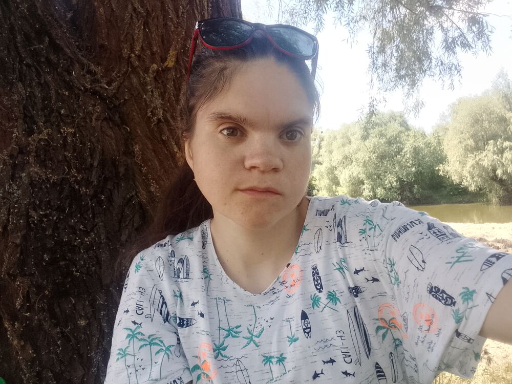  44225544  , 25 ,    