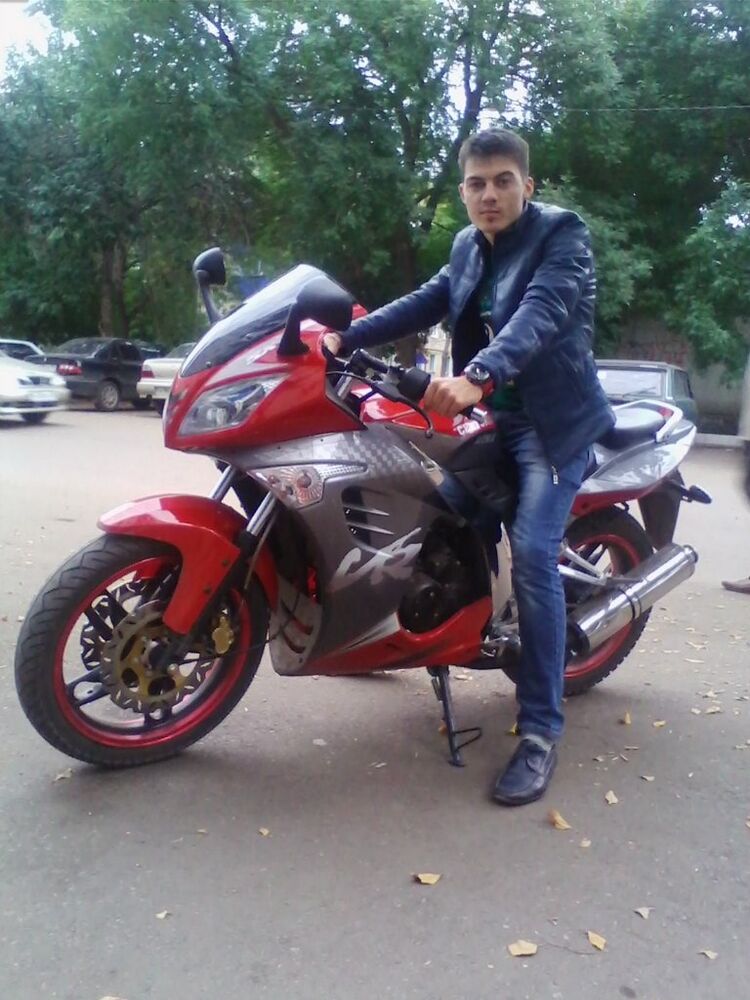 ���� 6444924 ������� Bert, 35 ���, ���� ���������� � ������������