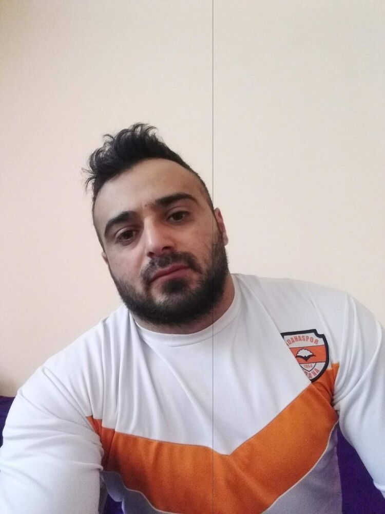  16181324  Hasan, 37 ,    