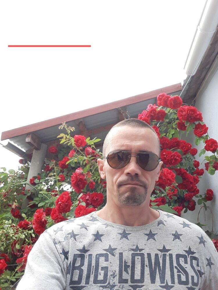  16580374  Alex, 45 ,    