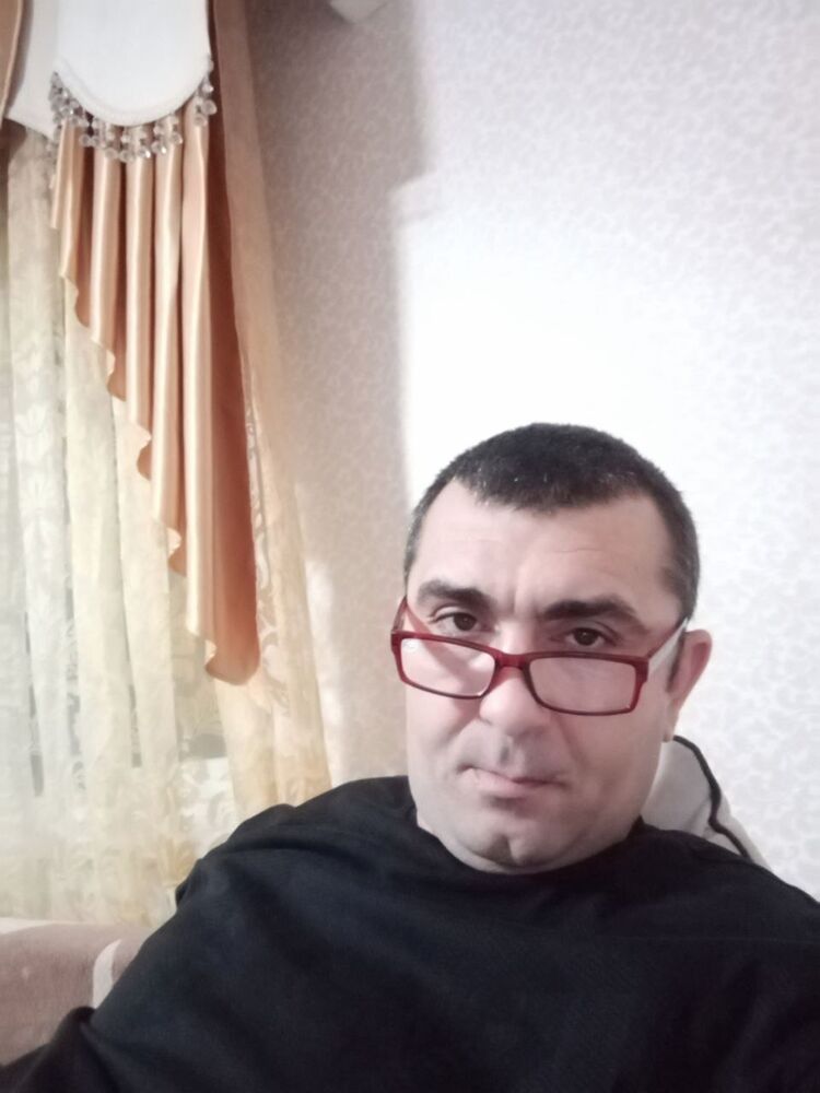  40675594  , 44 ,    