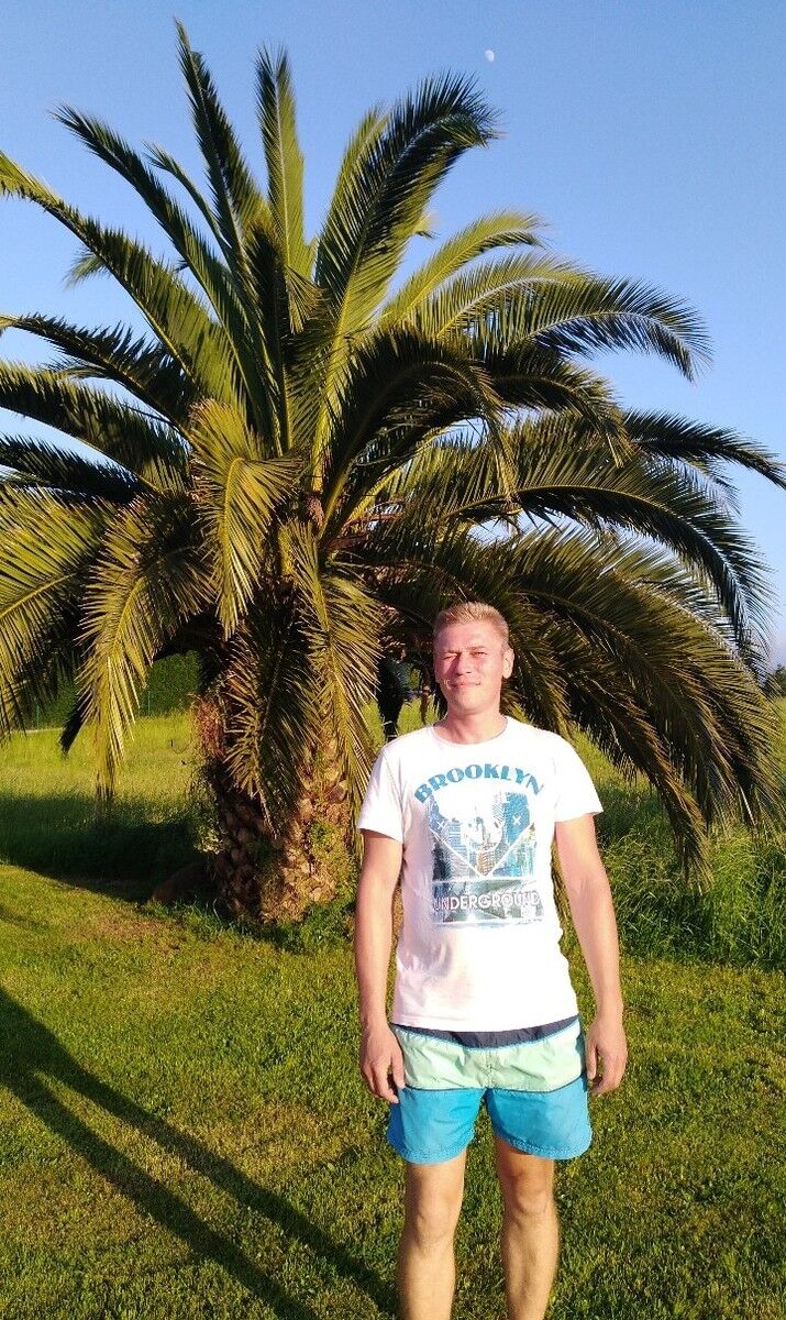  Algolsheim,   Dmitriy, 49 ,   