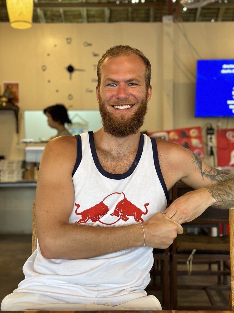  42816824  Alex, 31 ,    Phuket