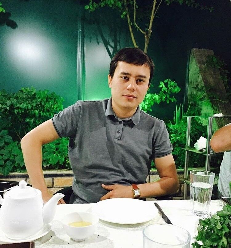  ,   Oybek, 32 ,   ,   , c 