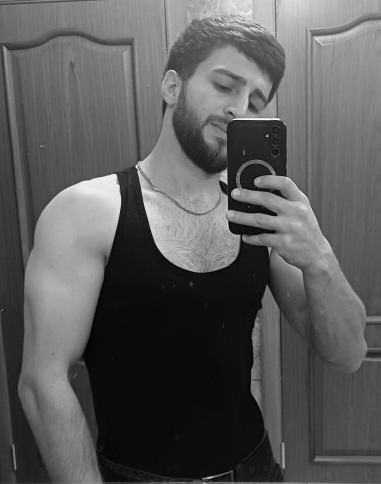  ,   Emil, 27 ,   ,   