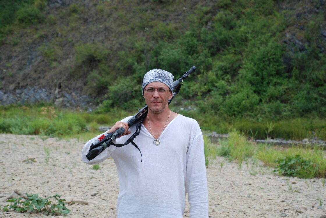  ,   Dima, 53 ,   