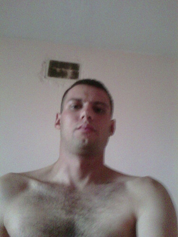  ,   Vadim, 38 ,   