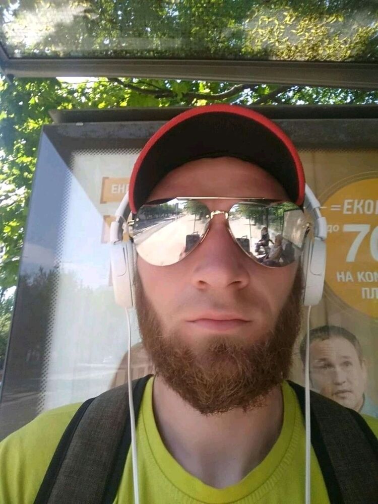  15666154  , 33 ,    