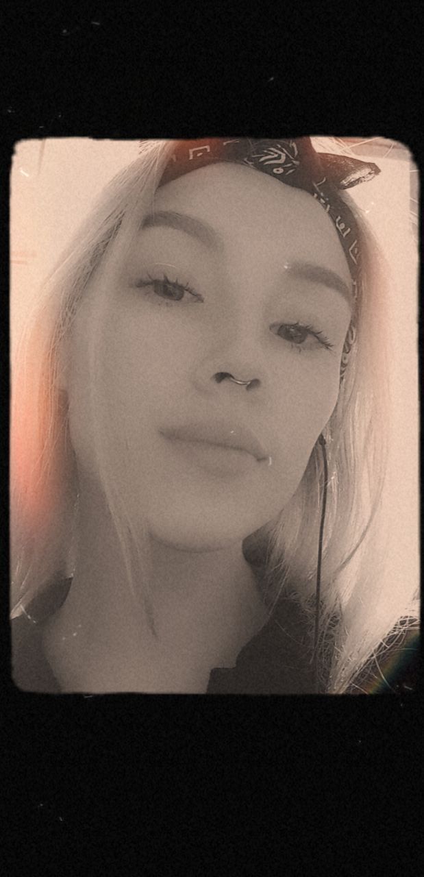  27494224  , 21 ,    -