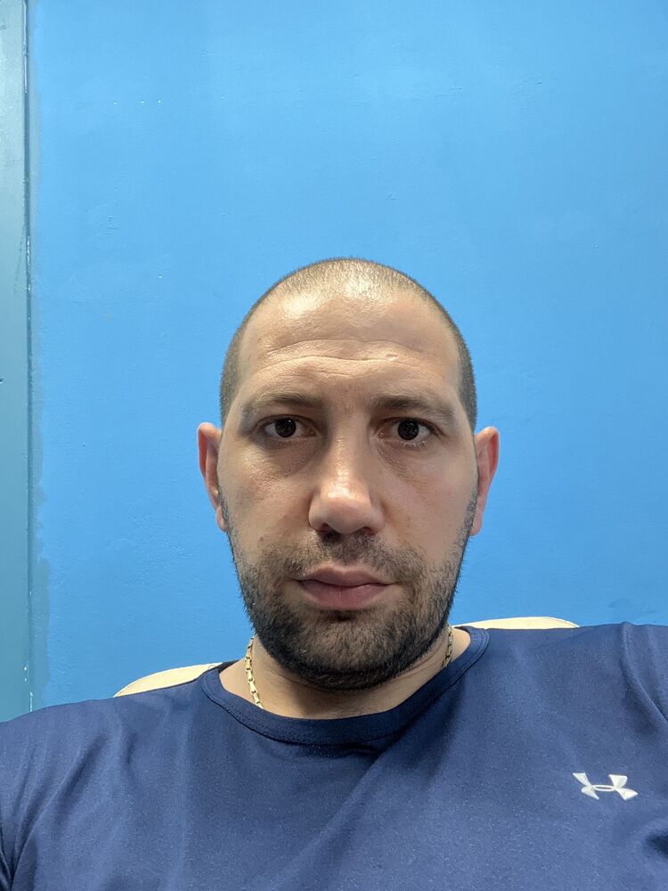  44457174  , 37 ,    
