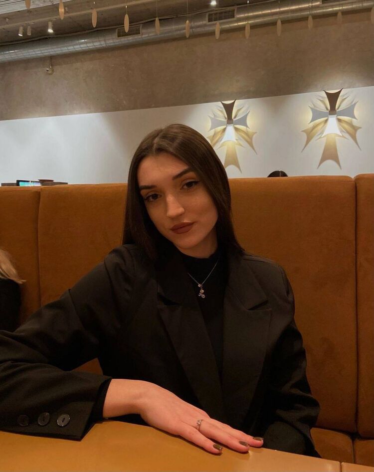  -,   , 23 ,     , c 