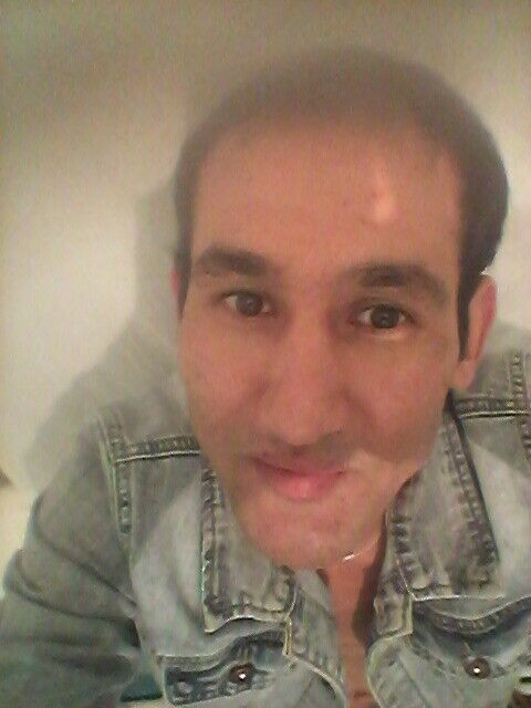  22036924  Ruslan, 38 ,    