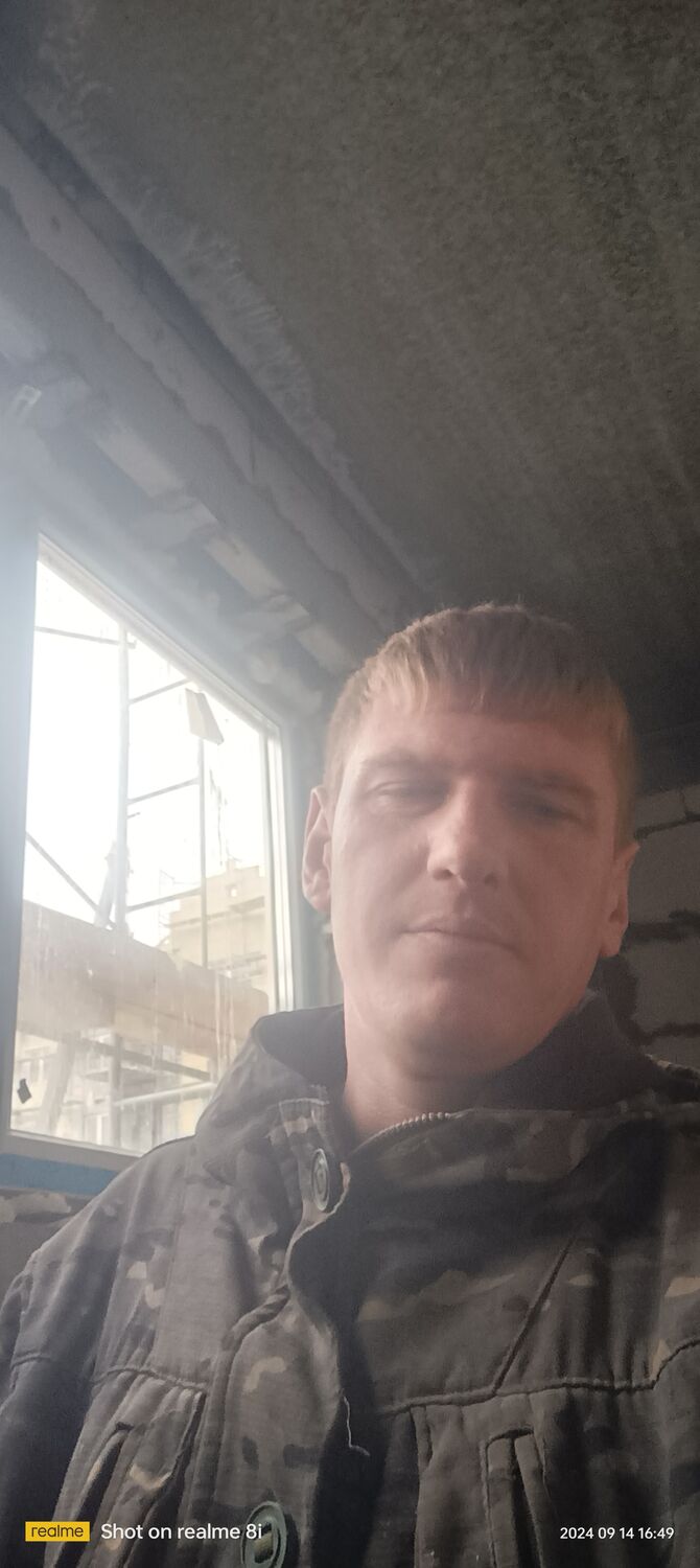  46527124  , 33 ,    