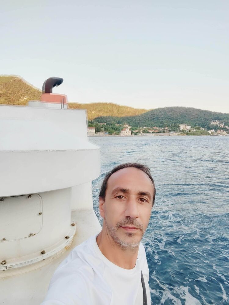  ,   Nuri, 47 ,   ,   , c , 