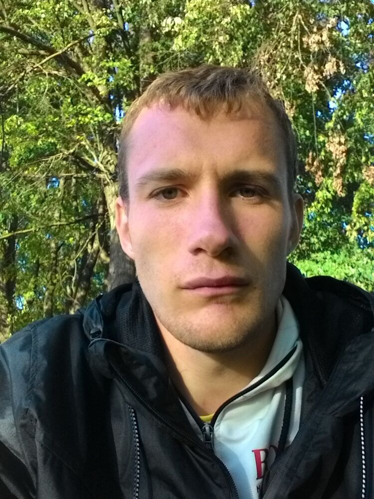  ,   Pavel, 32 ,   ,   , c 