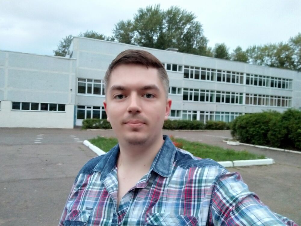  18074994  , 31 ,    