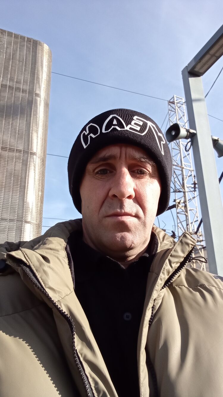  38988544  , 43 ,    