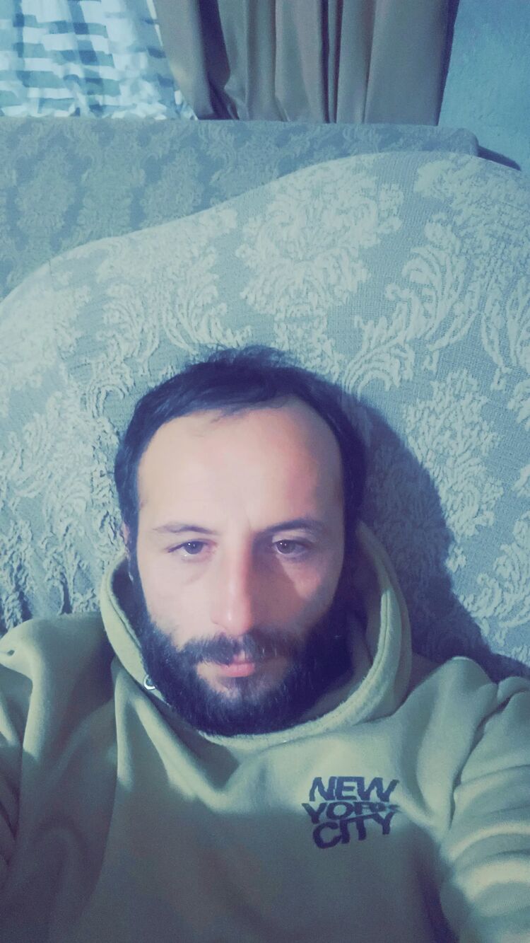  49752844  Levan, 35 ,    