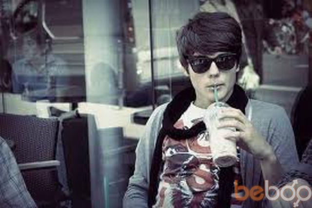  1280374  Amir, 33 ,    