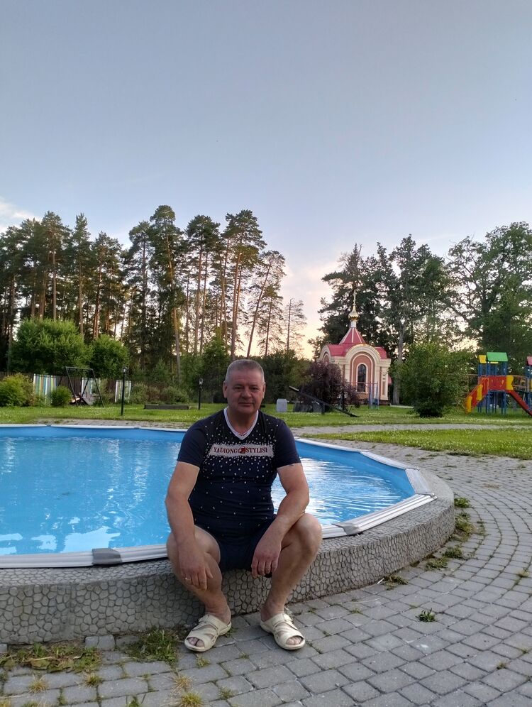  53060044  , 56 ,    