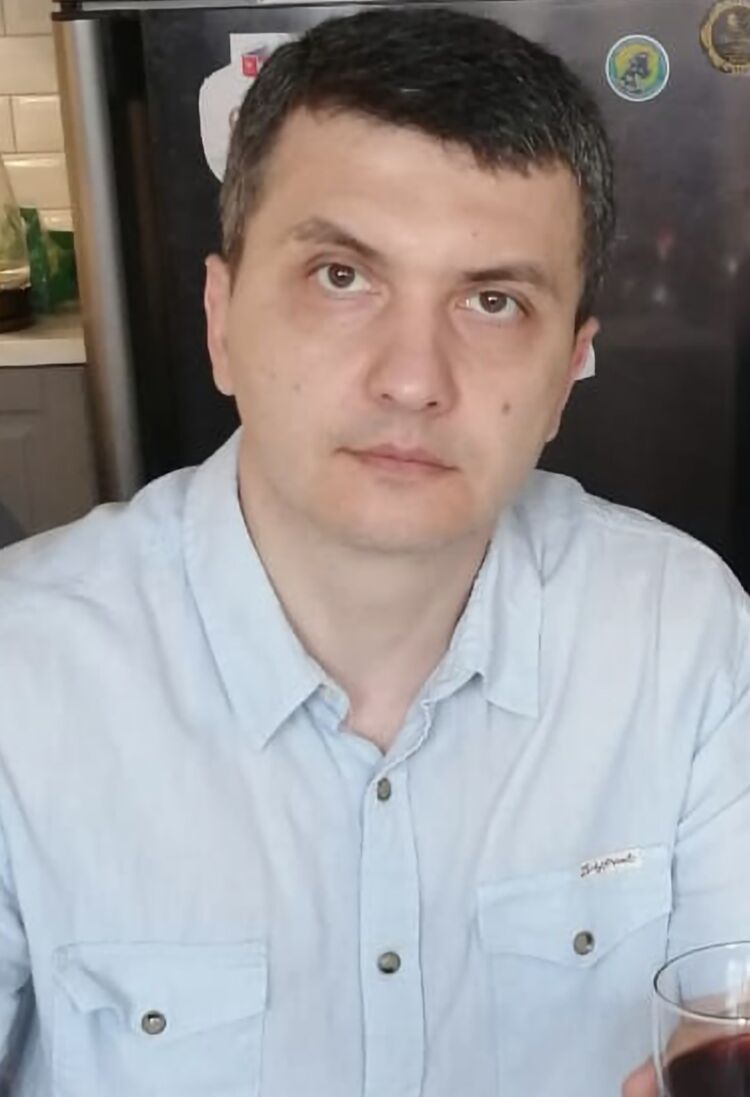  52650484  Andrey, 51 ,    