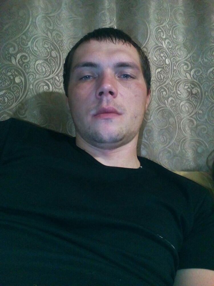  11005244  Aleksandr, 36 ,    