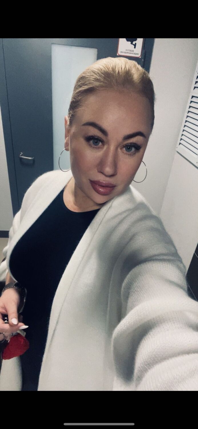  53128284  , 38 ,    -