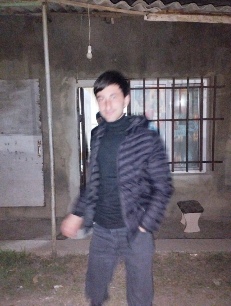  48925734  S S, 19 ,    