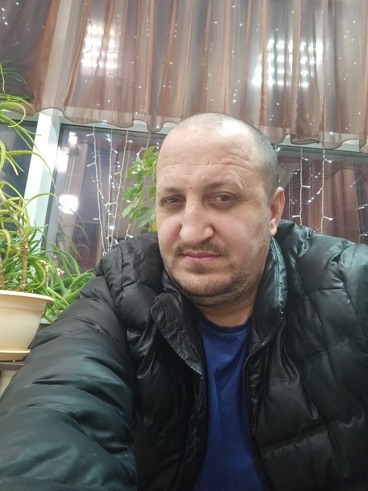  30359594  , 37 ,    -