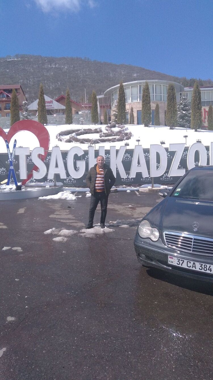  ,   Karen, 38 ,   ,   