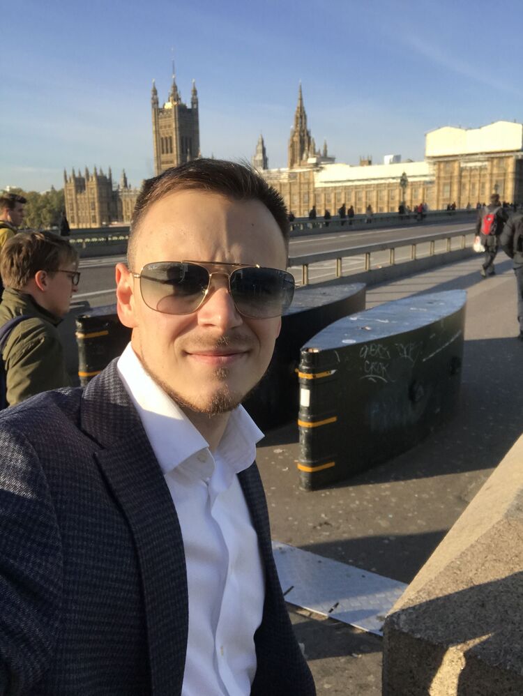  ,   Alex, 33 ,   ,   