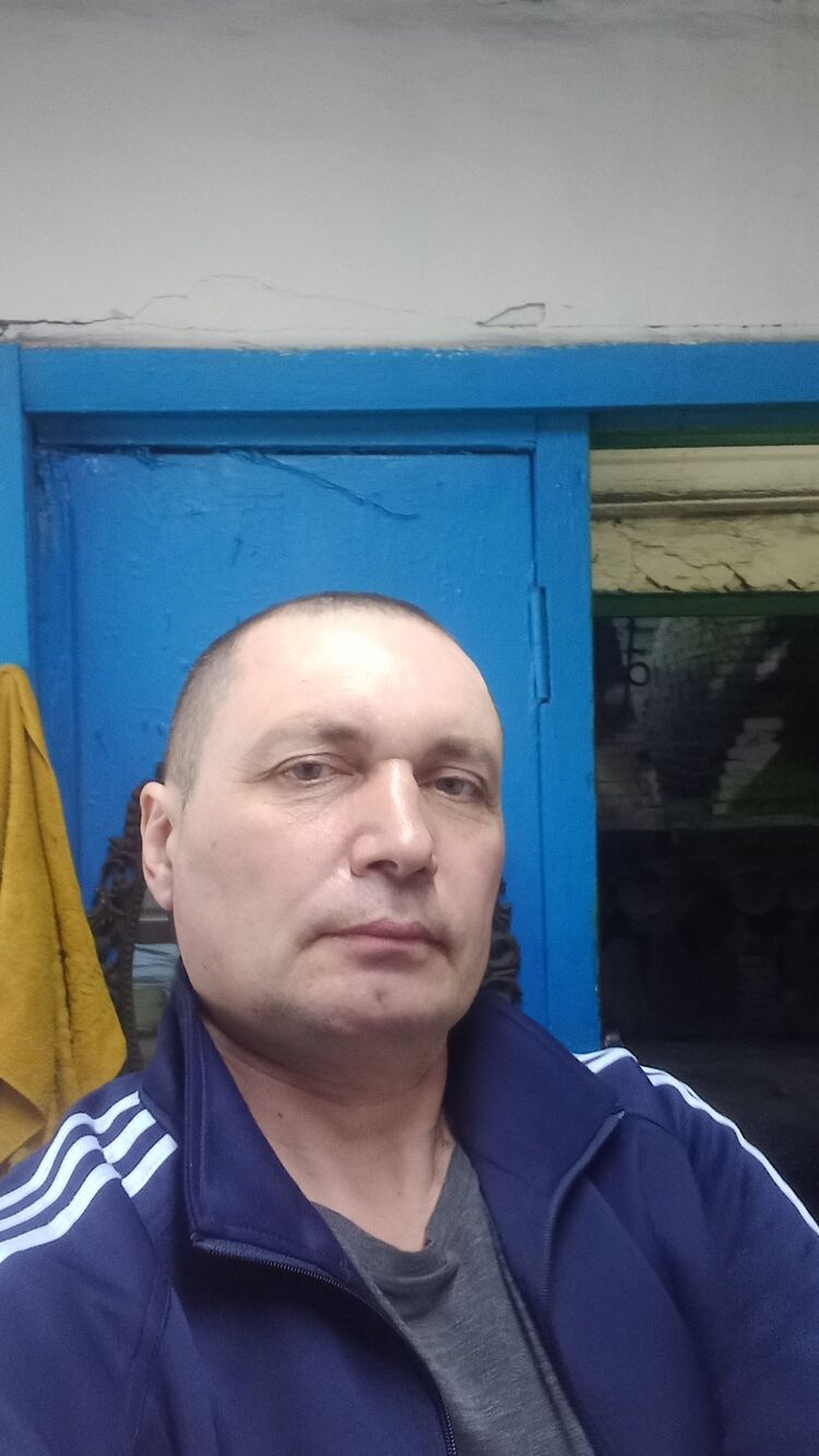  48222664  , 56 ,    