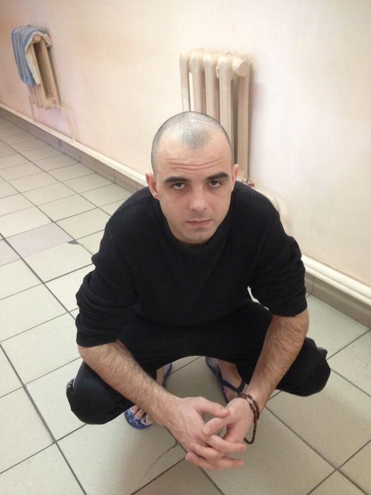  9411684  Seejay, 34 ,    