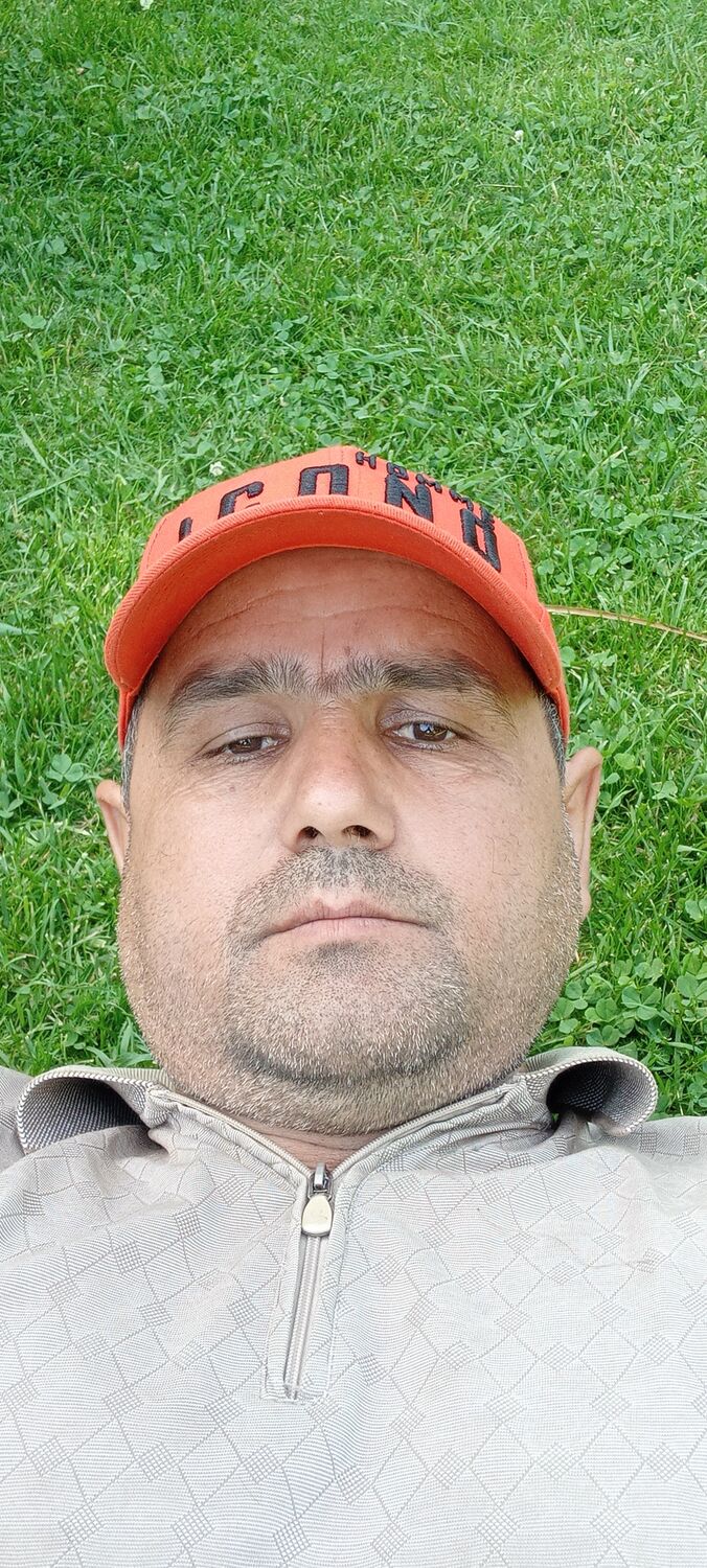  44268844  , 42 ,    
