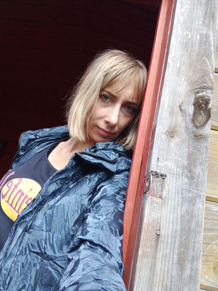  30766874  Vika, 42 ,    