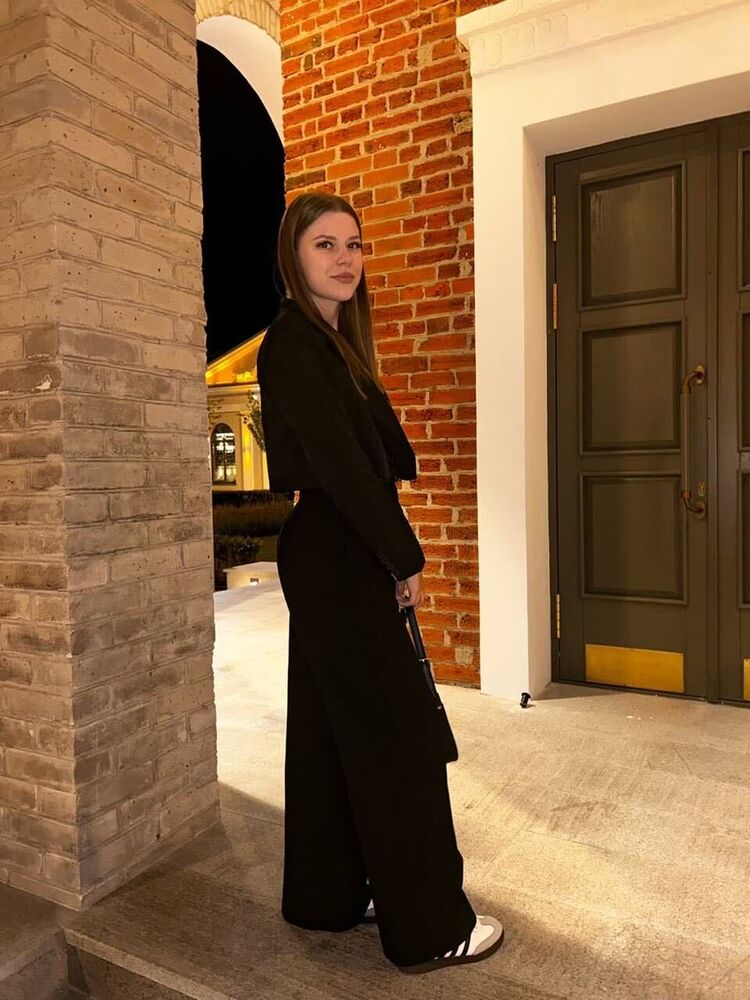  54594694  , 21 ,    --