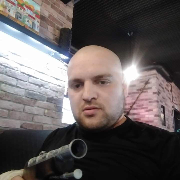  45794164  , 33 ,    