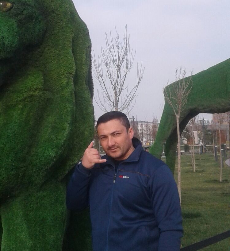  19182464  Dima, 35 ,    