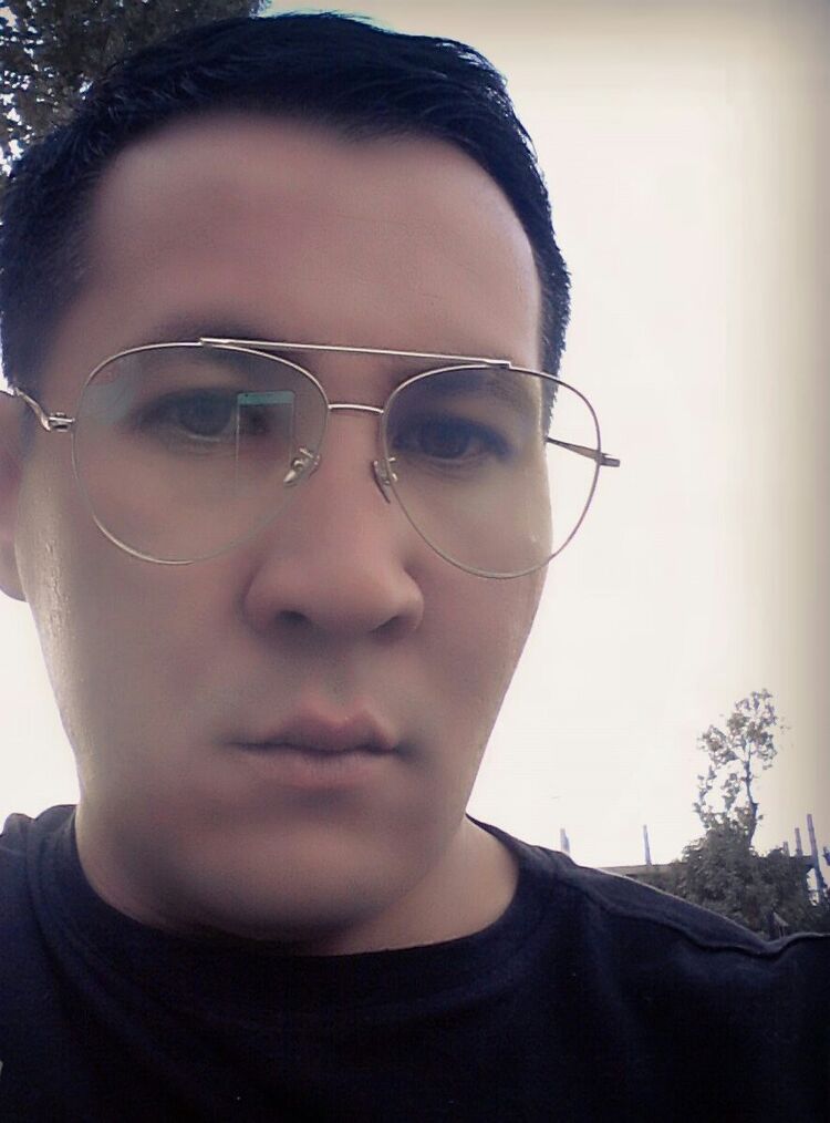  ,   Elbek, 42 ,   