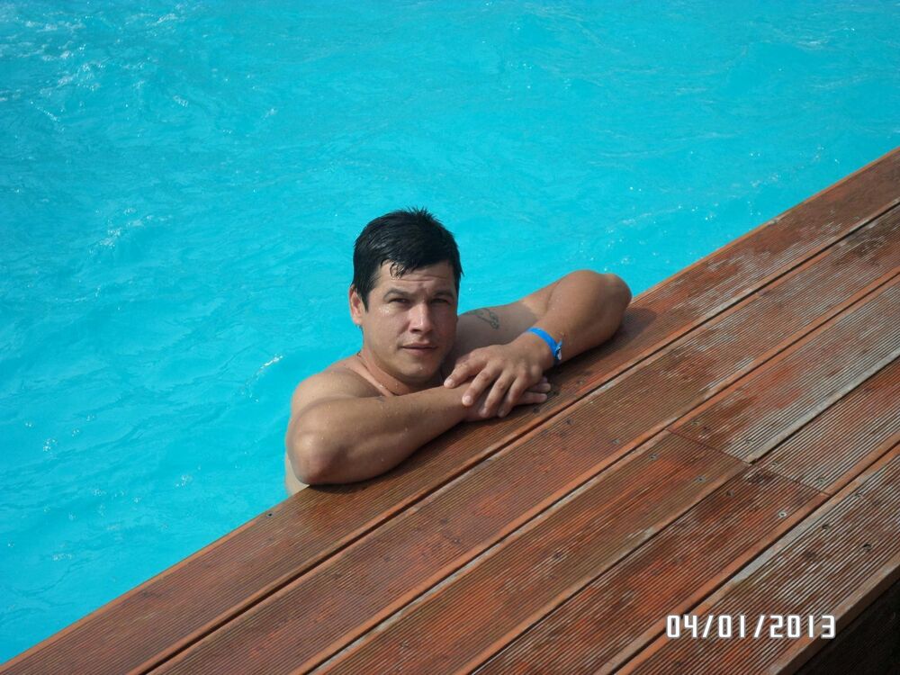  ,   Konstantin, 42 ,   ,   , c 